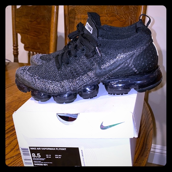 vapormax 2 black dark grey